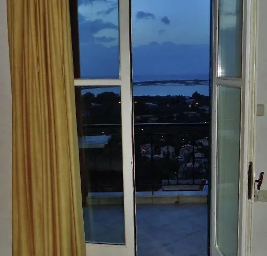 Lefkothea Apartman *